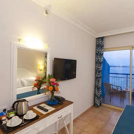 Kamer Hotel
