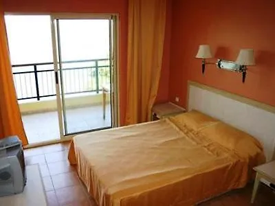 Hotel Kamer Side